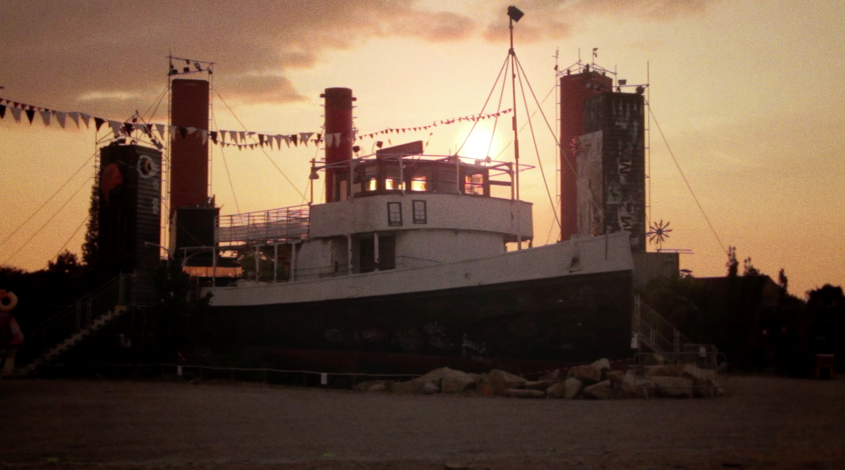 Vidéo : A suivre…