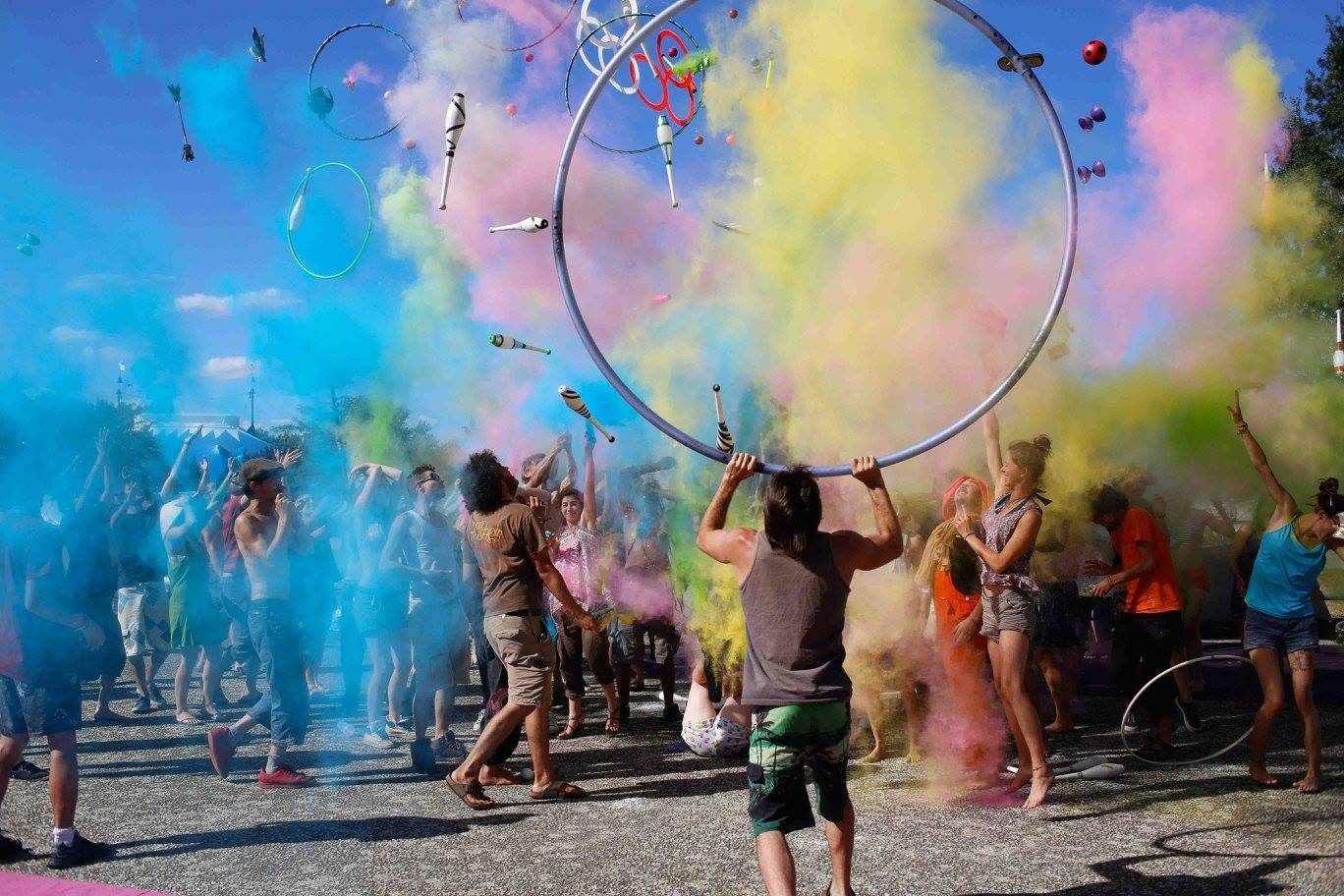 Carte blanche à Cirkouest : Jongle is massive !