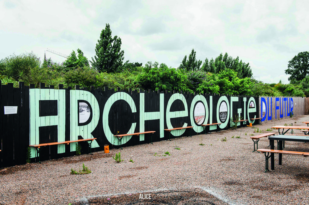 Fresque archéologie du futur 