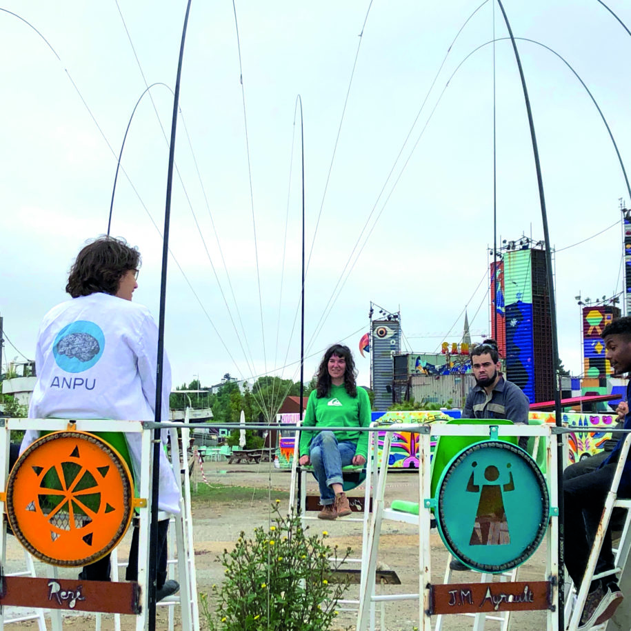 Arbre mythogénéalogique sur le site de Transfert